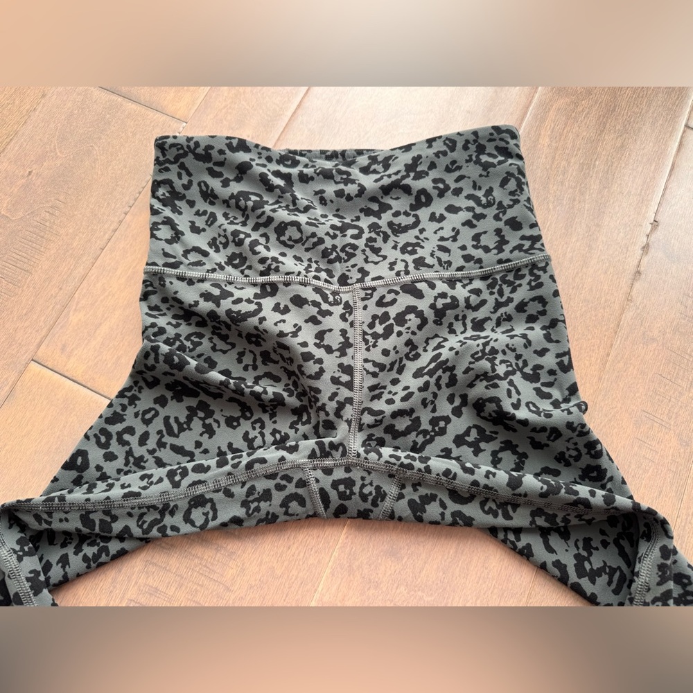 Athleta Elation Ultra High Rise Tights - Picture 9 of 12